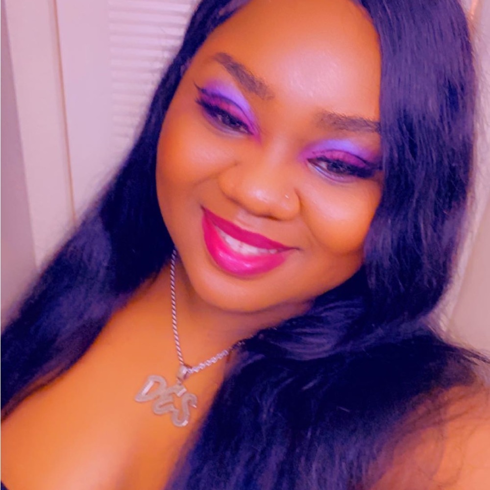 Meet your Posher, Destini